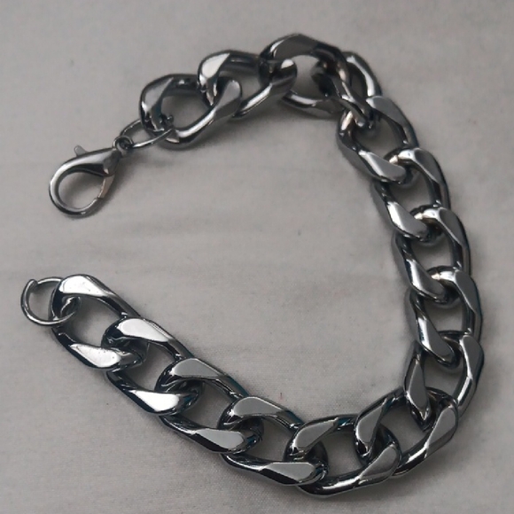 Other - Men's Silver Chain Bracelet